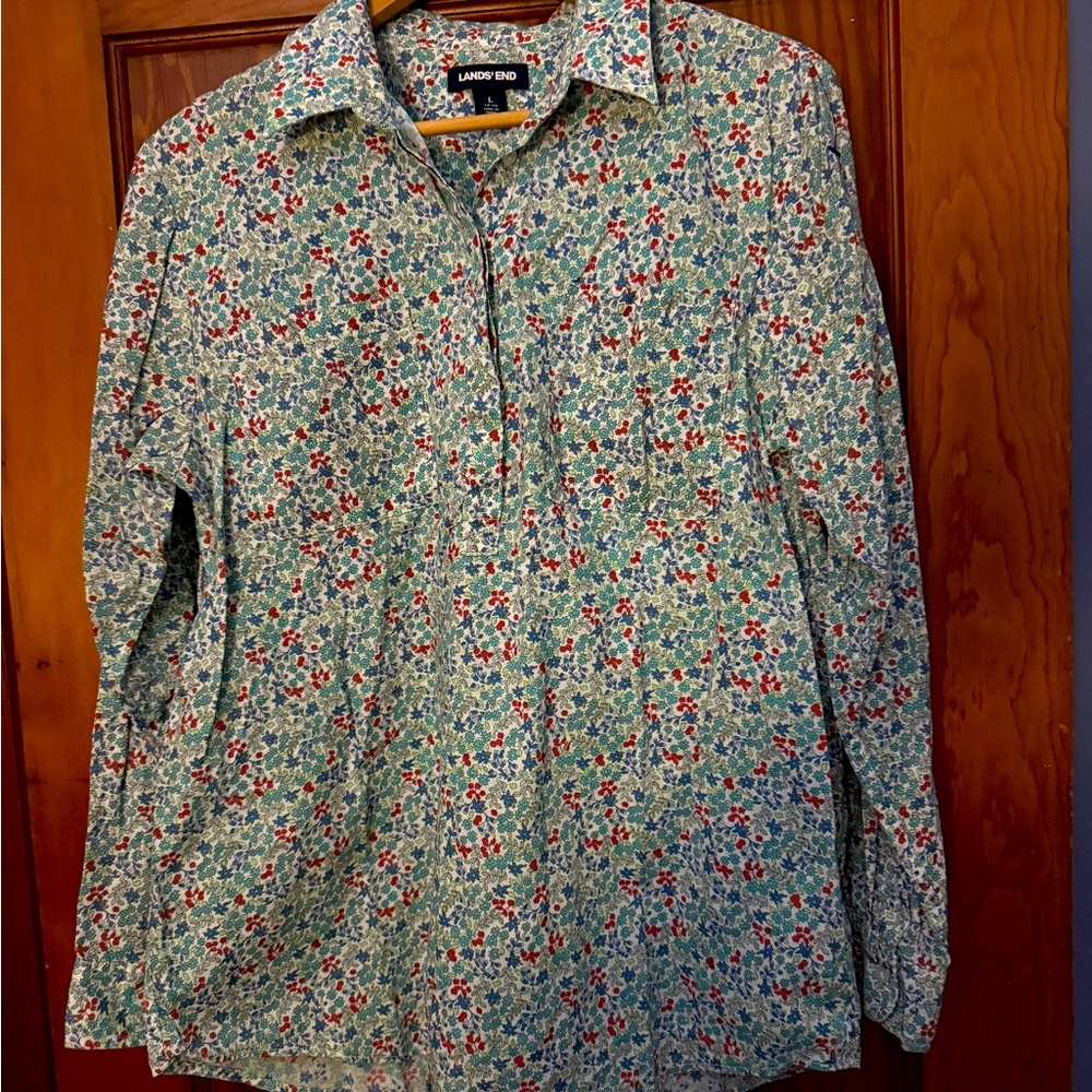 Lands’ End Women’s tunic floral top